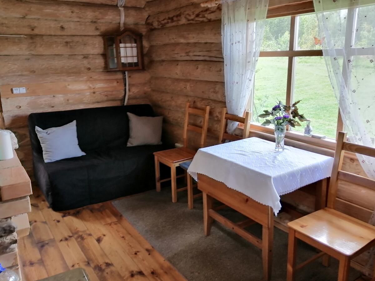 Дома для отпуска Cabin with Sauna and pond, optional Hot Tube Ķeņini-16