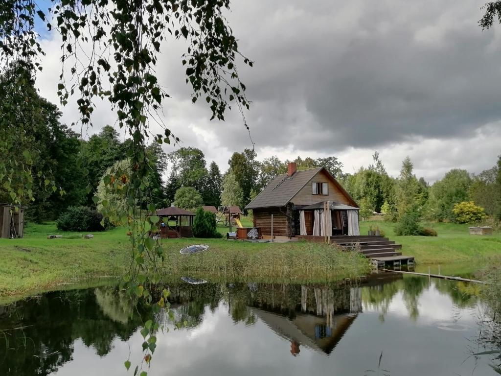Дома для отпуска Cabin with Sauna and pond, optional Hot Tube Ķeņini-18