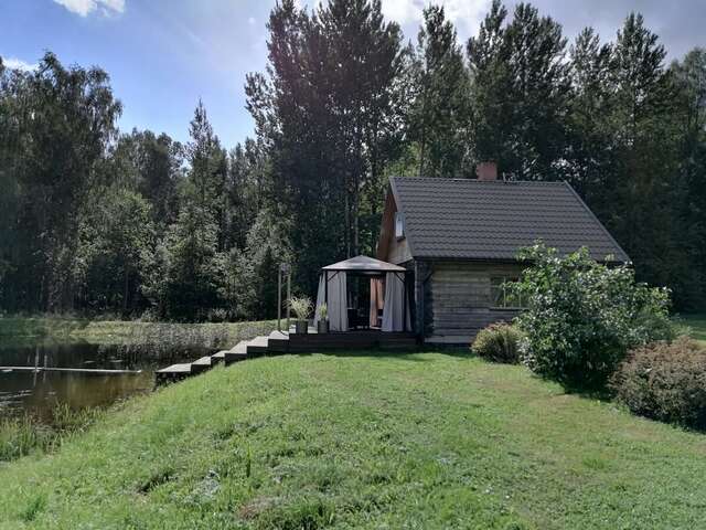 Дома для отпуска Cabin with Sauna and pond, optional Hot Tube Ķeņini-11